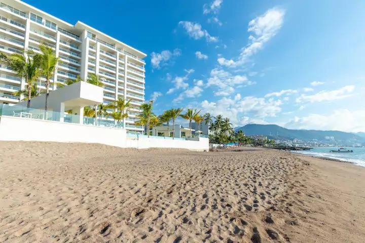 2 Bedroom Ocean View Penthouse At Harbor 171 With Lux Amenities