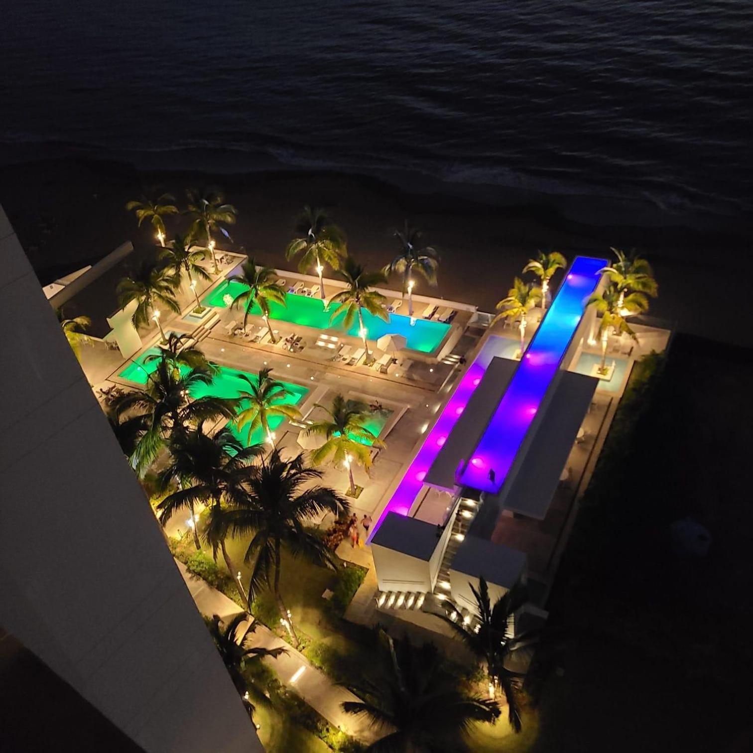 Holiday home 2 Bedroom Ocean View Penthouse At Harbor 171 With Lux Amenities
