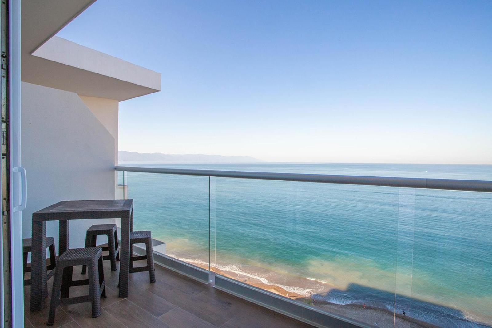 2 Bedroom Ocean View Penthouse At Harbor 171 With Lux Amenities Puerto Vallarta