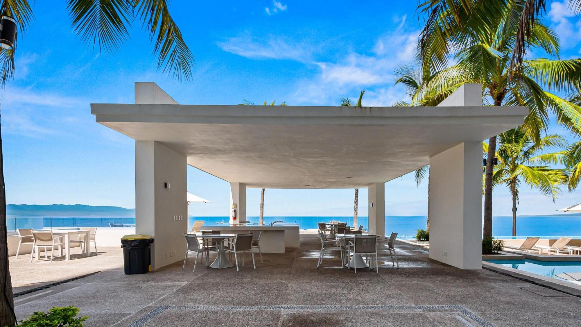 Holiday home 2 Bedroom Ocean View Penthouse At Harbor 171 With Lux Amenities Puerto Vallarta