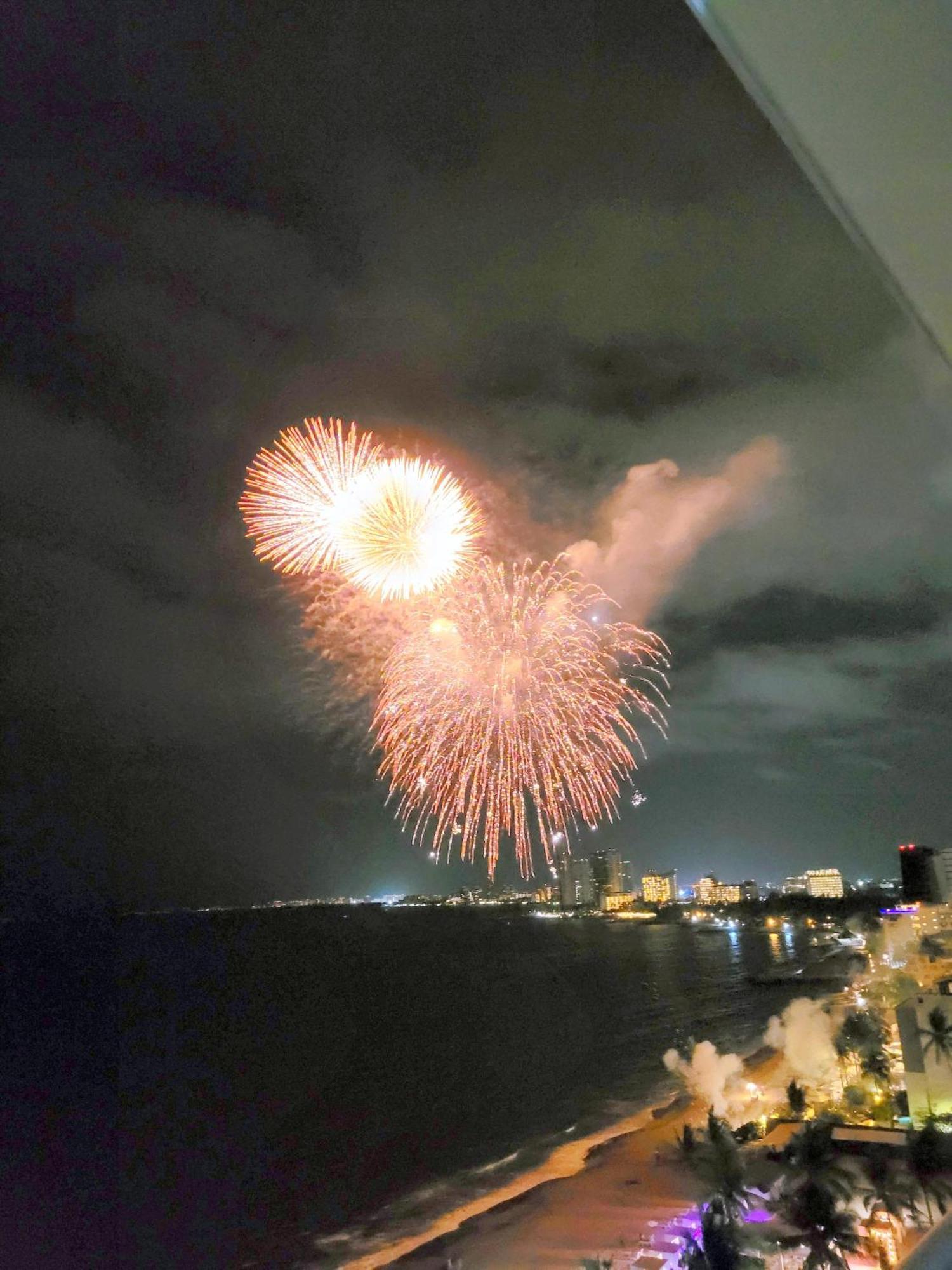 2 Bedroom Ocean View Penthouse At Harbor 171 With Lux Amenities