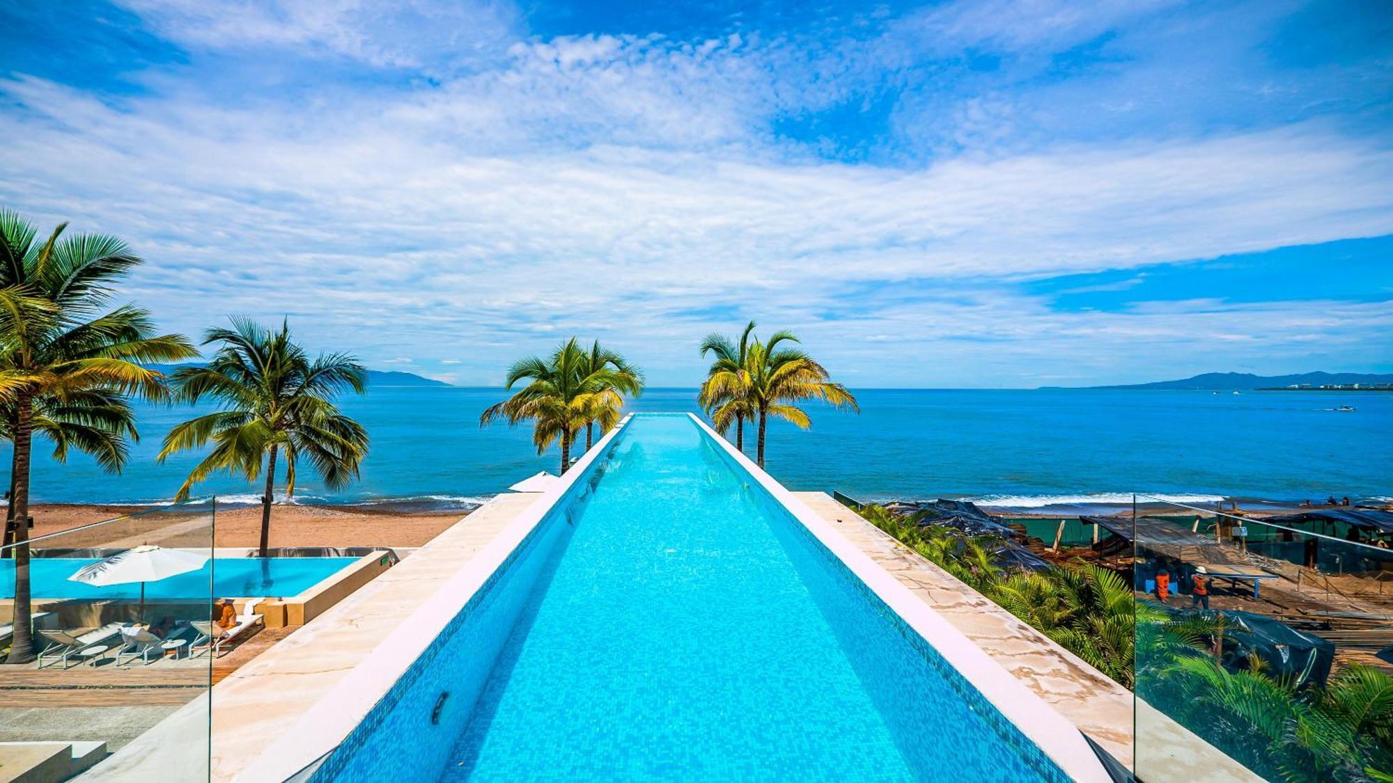 Holiday home 2 Bedroom Ocean View Penthouse At Harbor 171 With Lux Amenities *