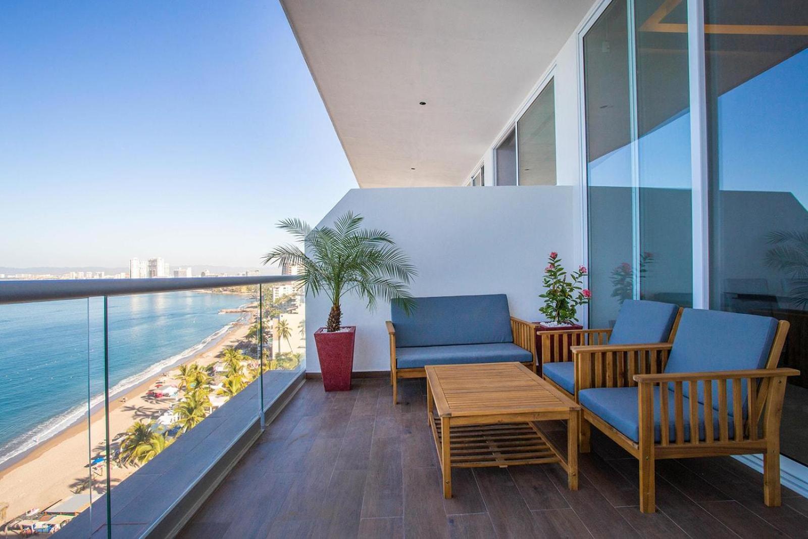 Holiday home 2 Bedroom Ocean View Penthouse At Harbor 171 With Lux Amenities Puerto Vallarta