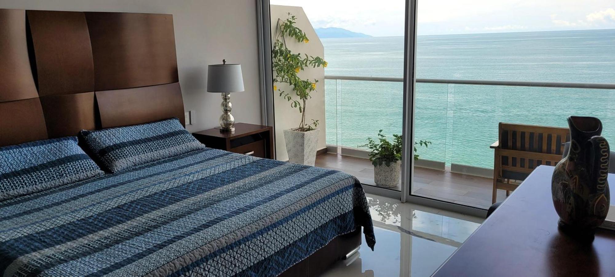 2 Bedroom Ocean View Penthouse At Harbor 171 With Lux Amenities Puerto Vallarta