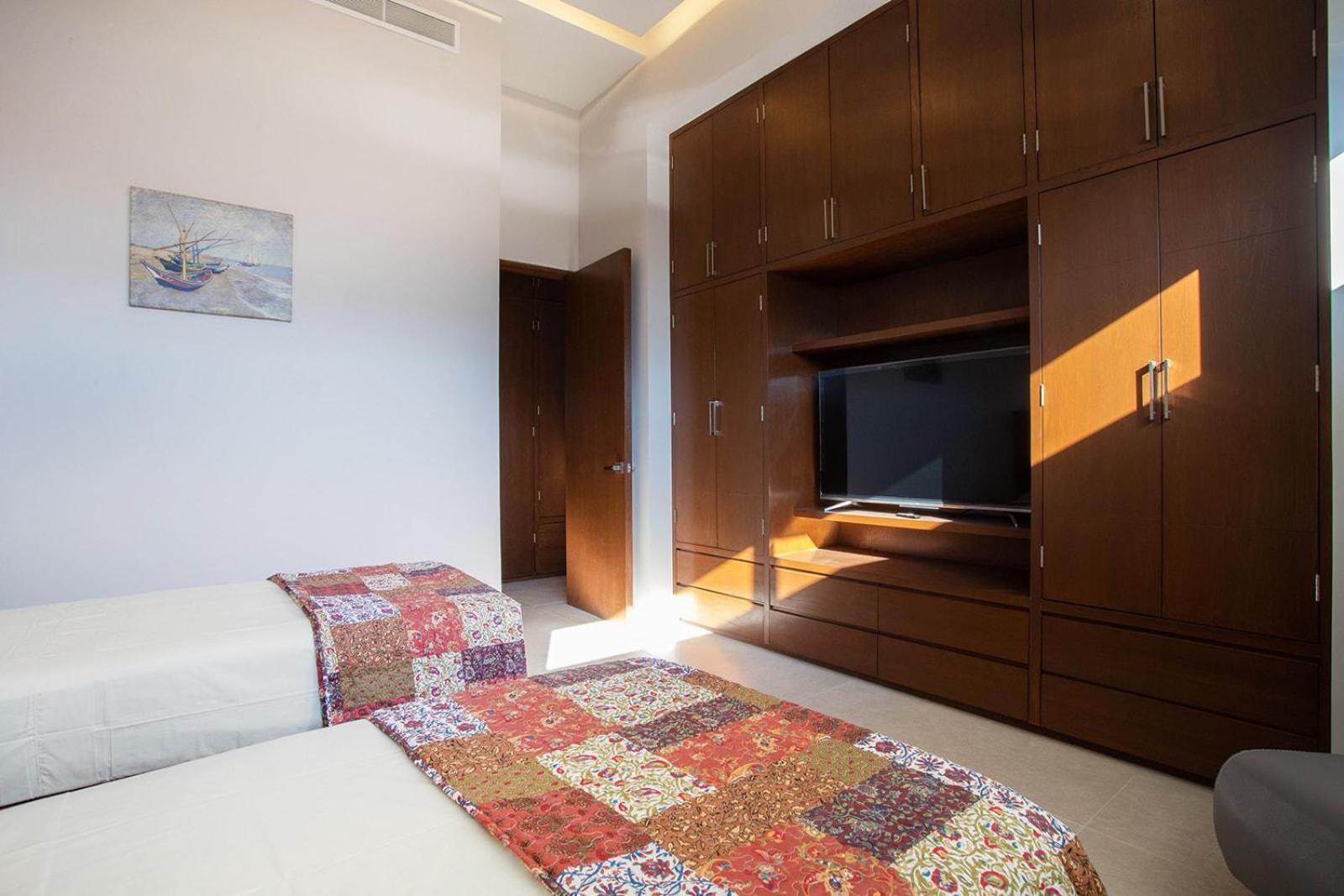 2 Bedroom Ocean View Penthouse At Harbor 171 With Lux Amenities *