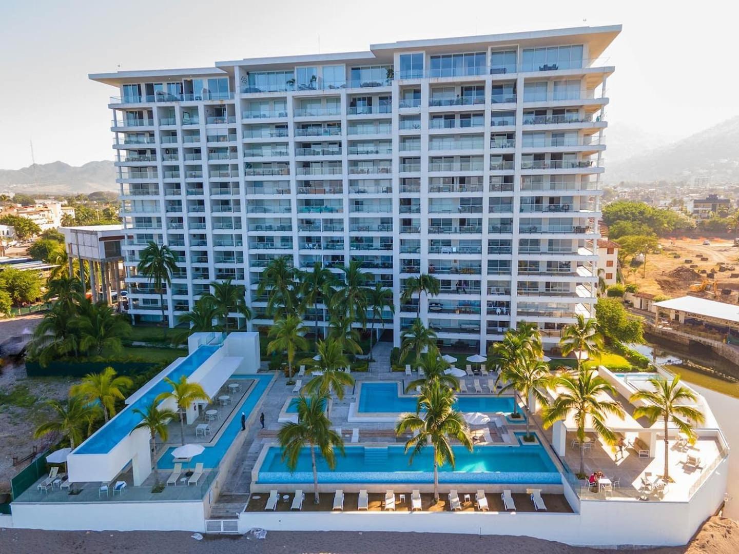 Holiday home 2 Bedroom Ocean View Penthouse At Harbor 171 With Lux Amenities *