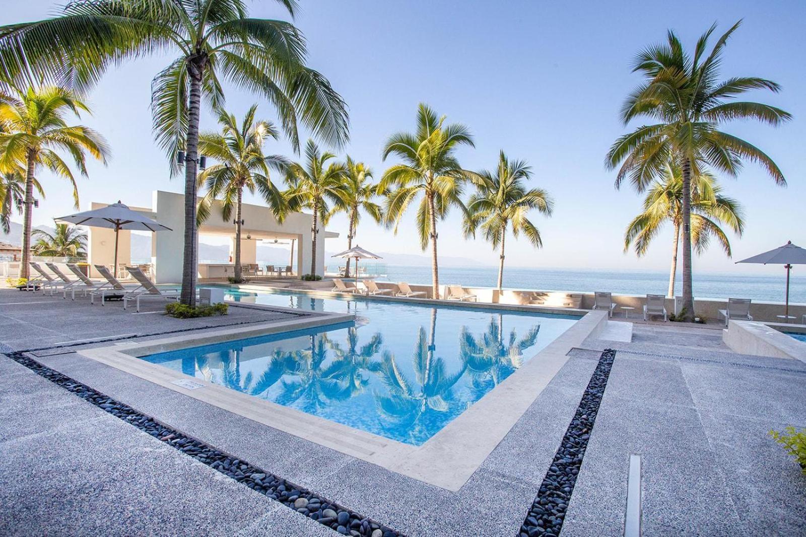 2 Bedroom Ocean View Penthouse At Harbor 171 With Lux Amenities Holiday home