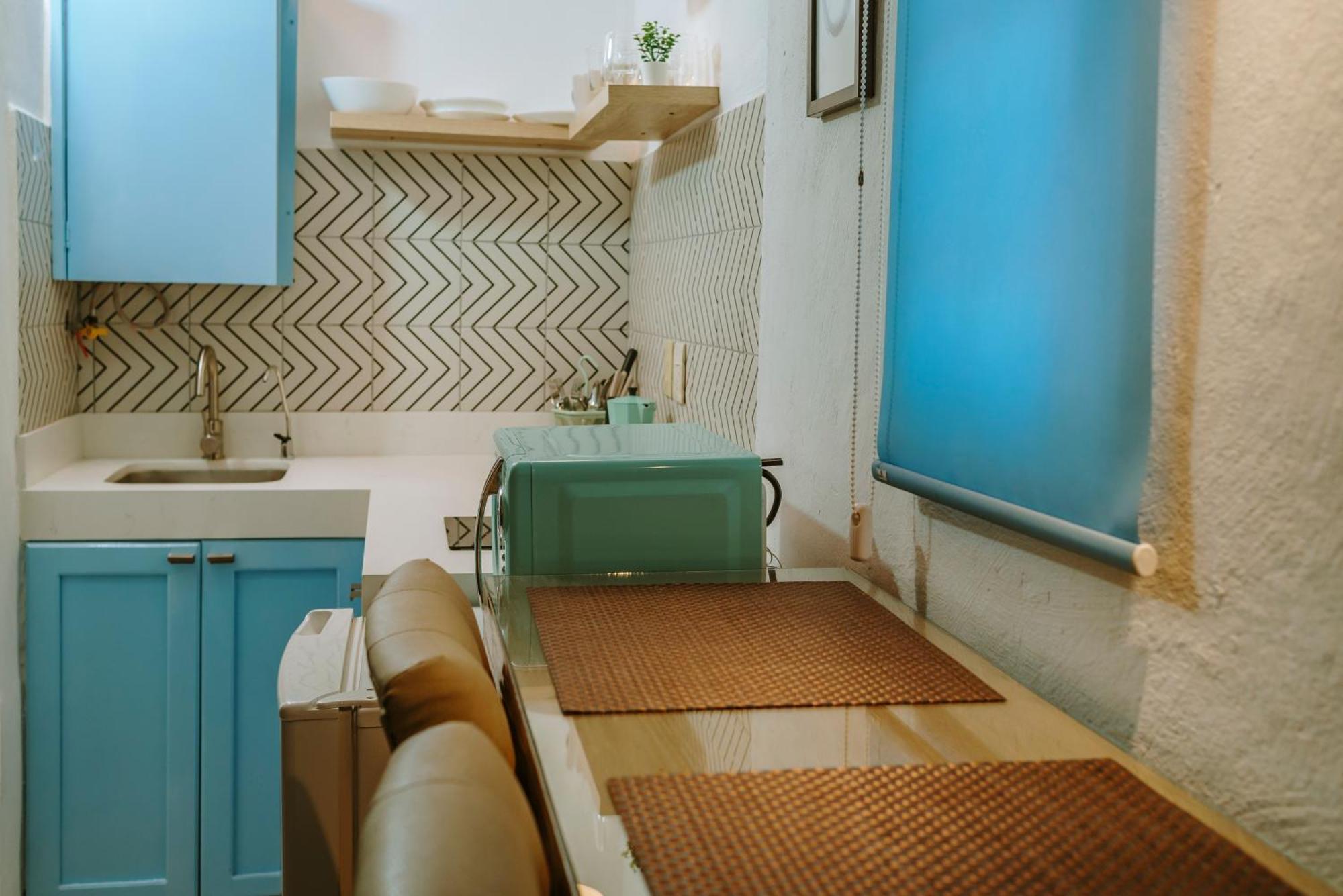 Le Petit Bonheur Terrace - Private Calm And View Apartment