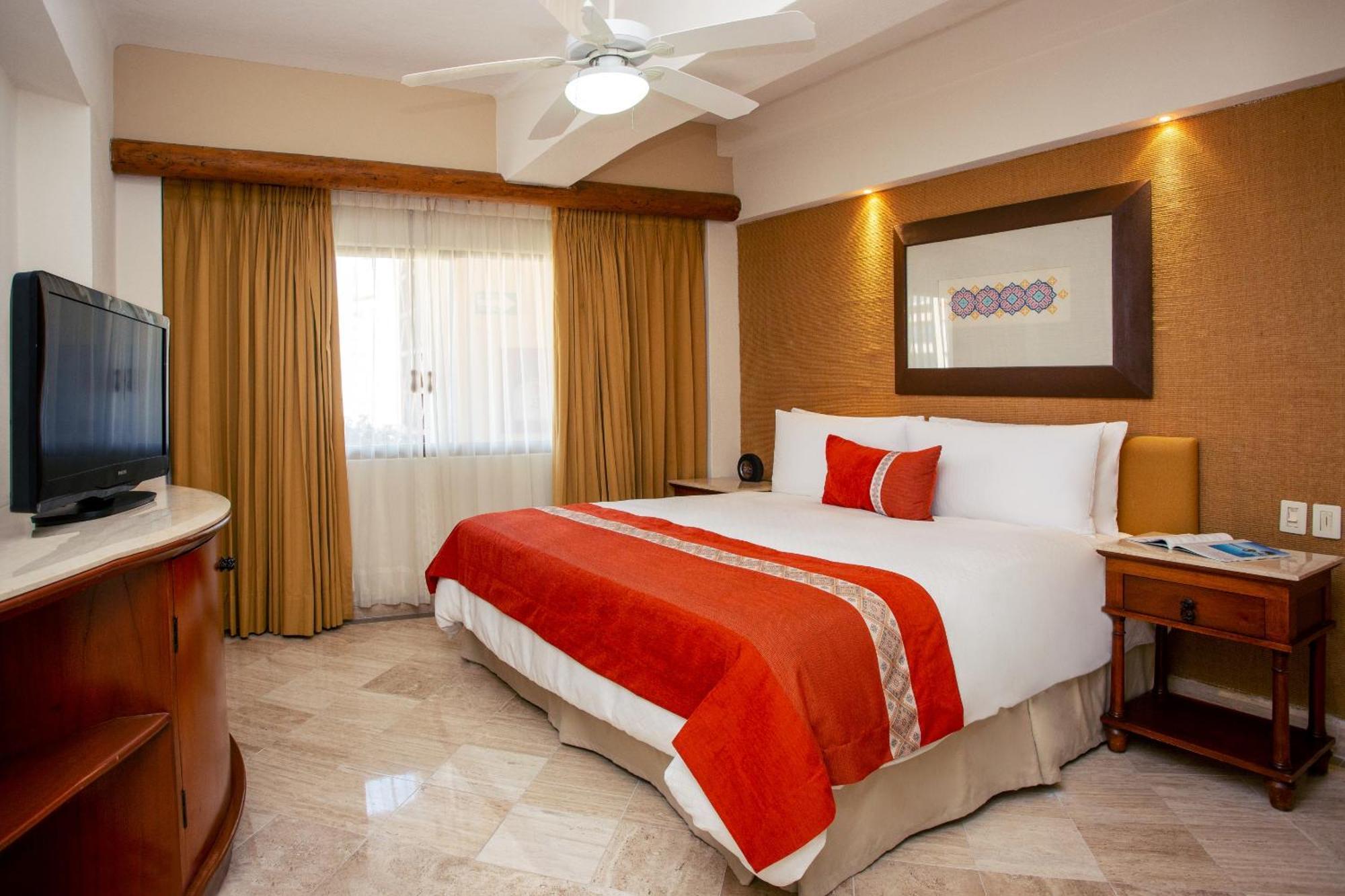 Velas Vallarta Resort
