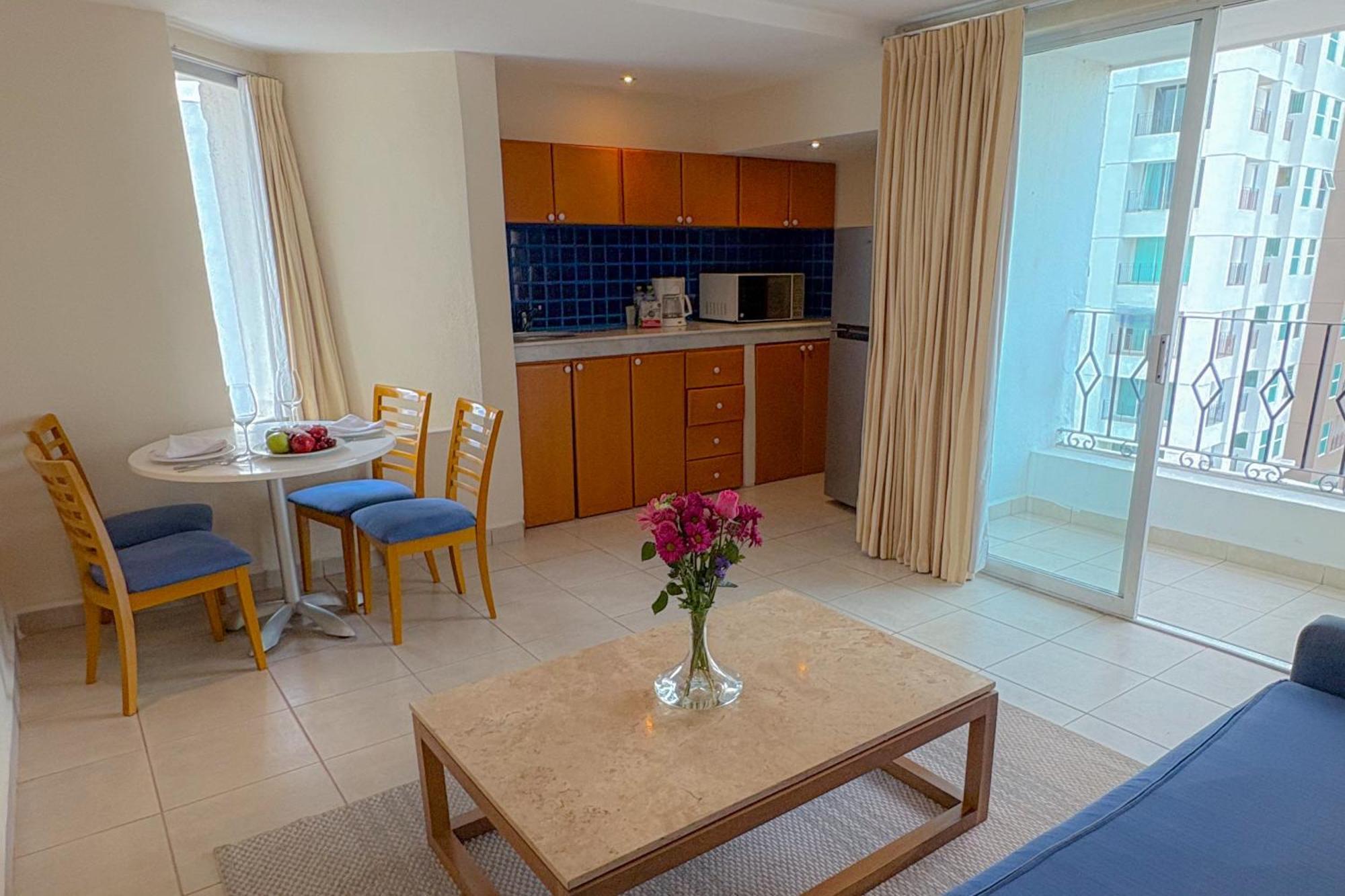 Apartment With Exclusive Beach Access! Puerto Vallarta