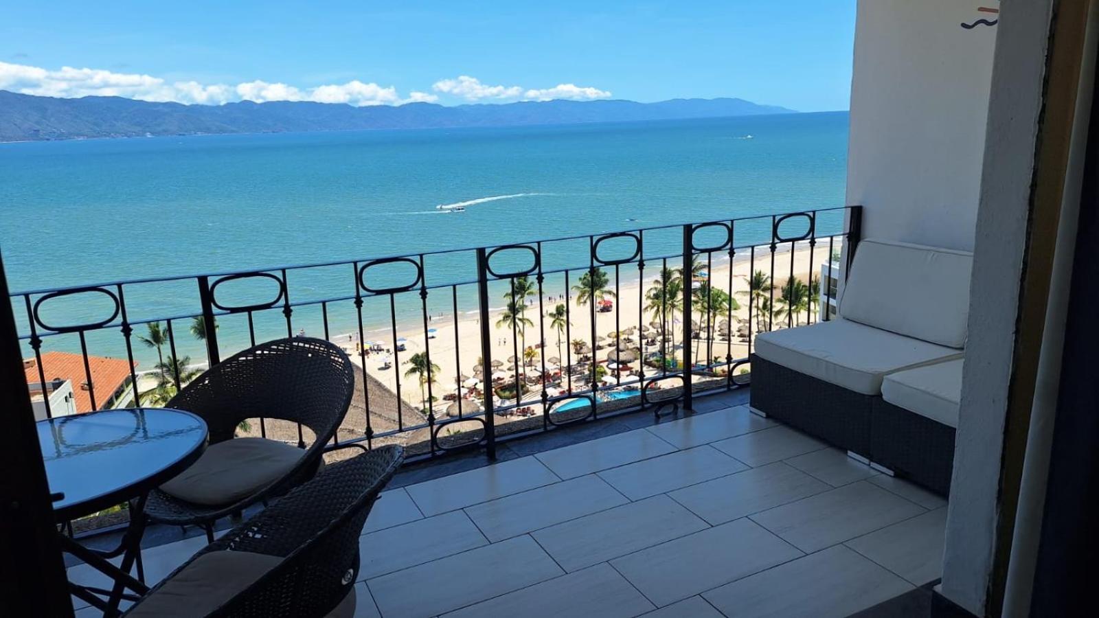 Apartahotel Frente Al Mar *