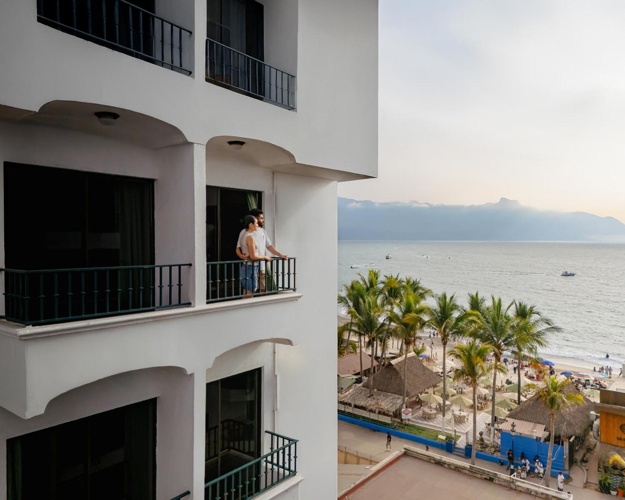 Gaviota Vallarta * Puerto Vallarta