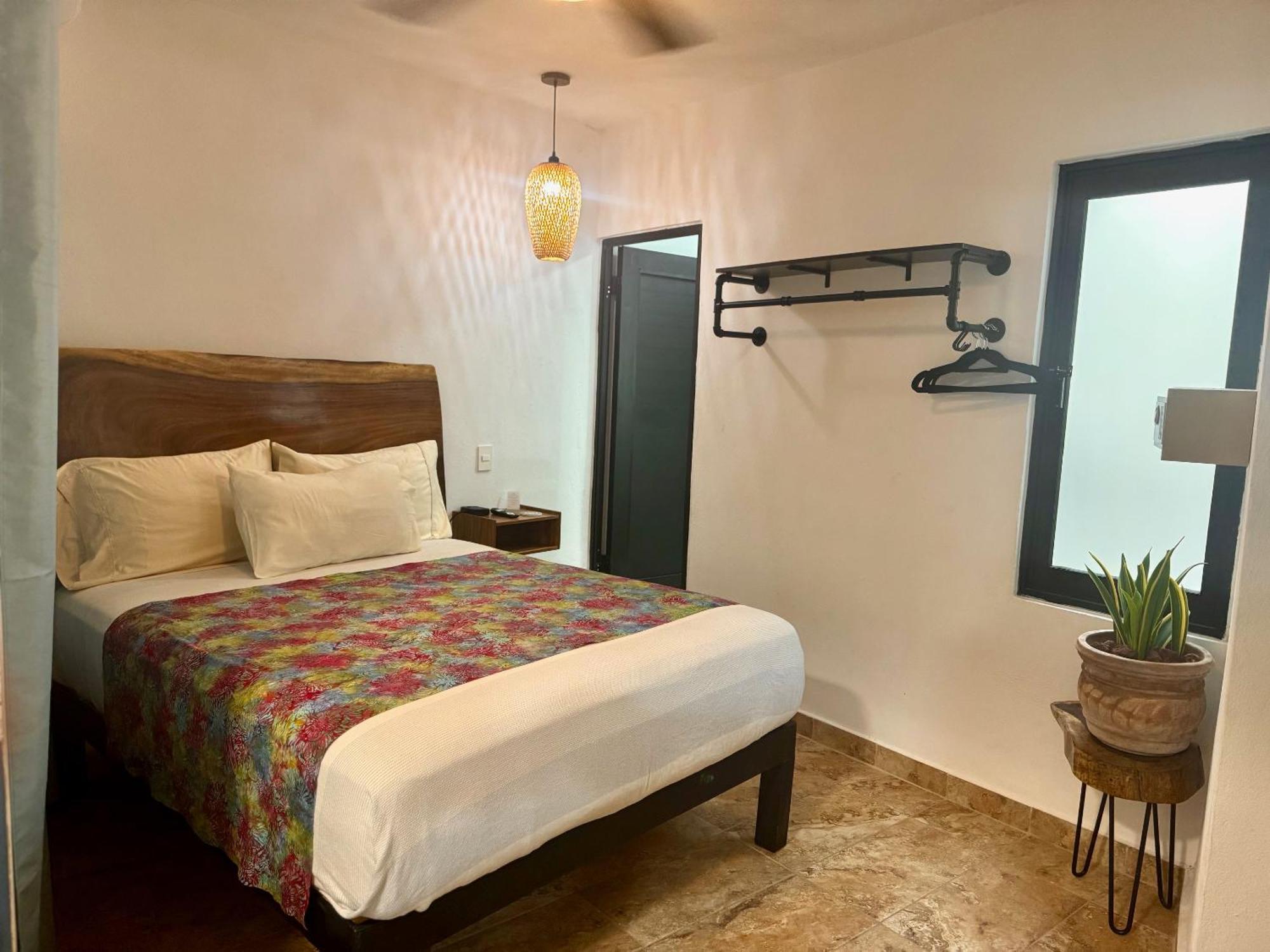 Spanish Moon Pv Apartment *