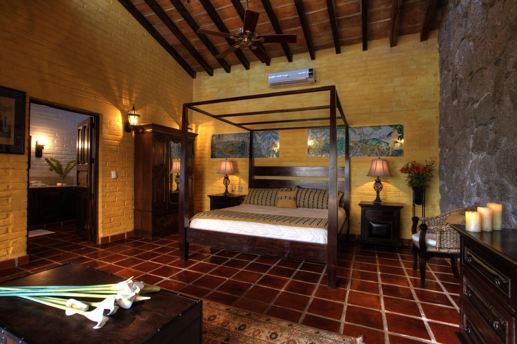 Celeste Puerto Vallarta