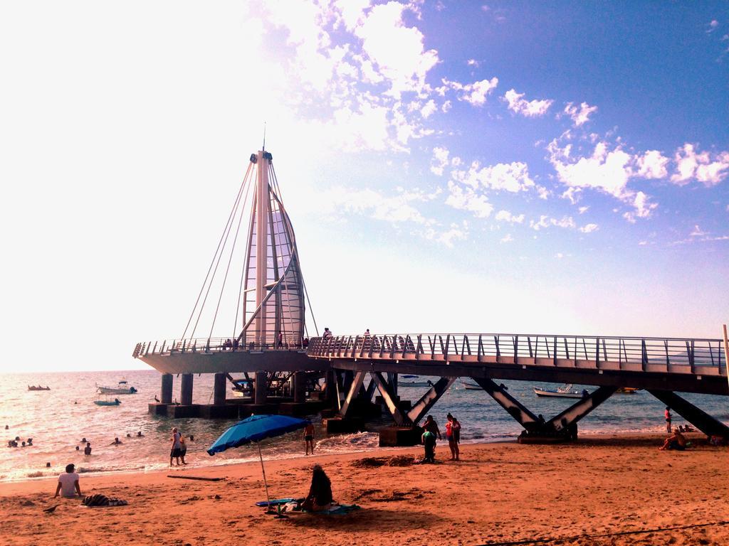 Emperador Vallarta Beachfront And Hotel 3*