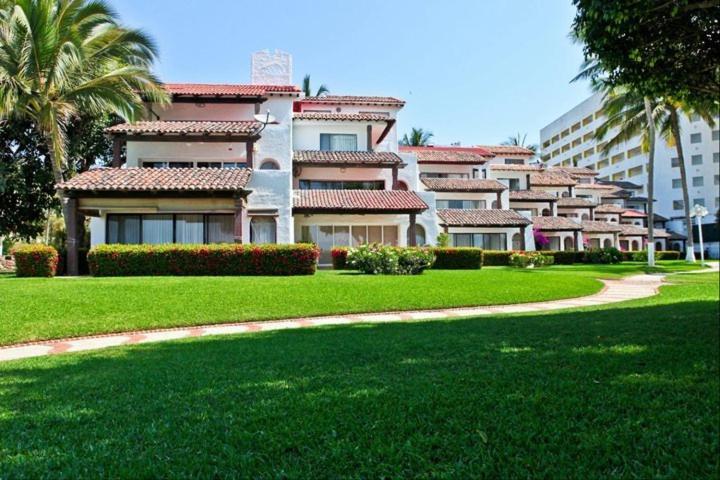 Vamar Vallarta All Inclusive Marina & Beach Resort Resort 4*