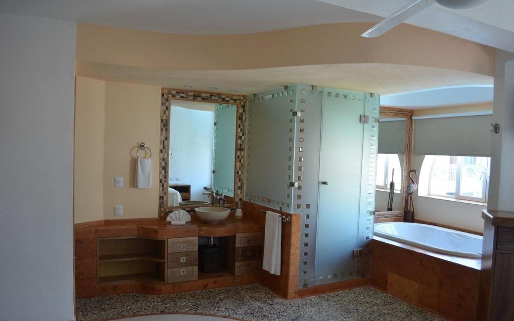 Andales On The Bay Hotel