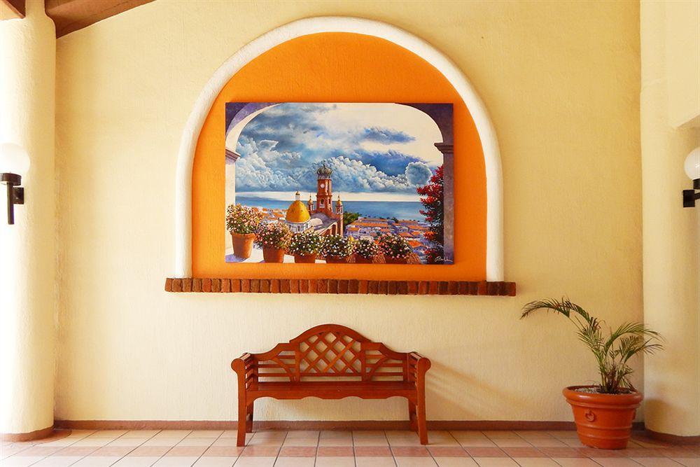 Plaza Santa Maria Hotel 3*