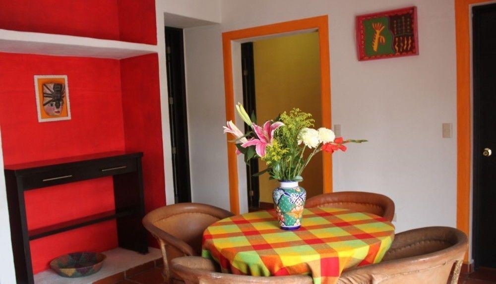La Iguana Vallarta Lgbt Adults Only - Romantic Zone - Party Clubbing Street Hotel