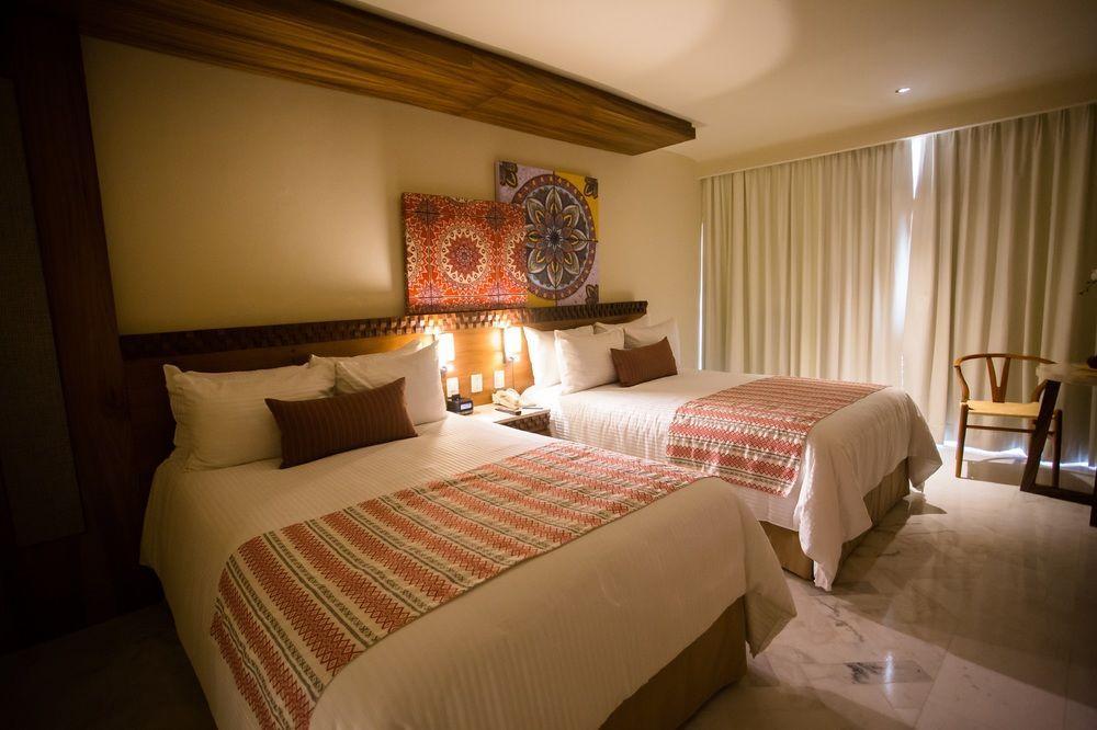 1242 Pacific Aparthotel