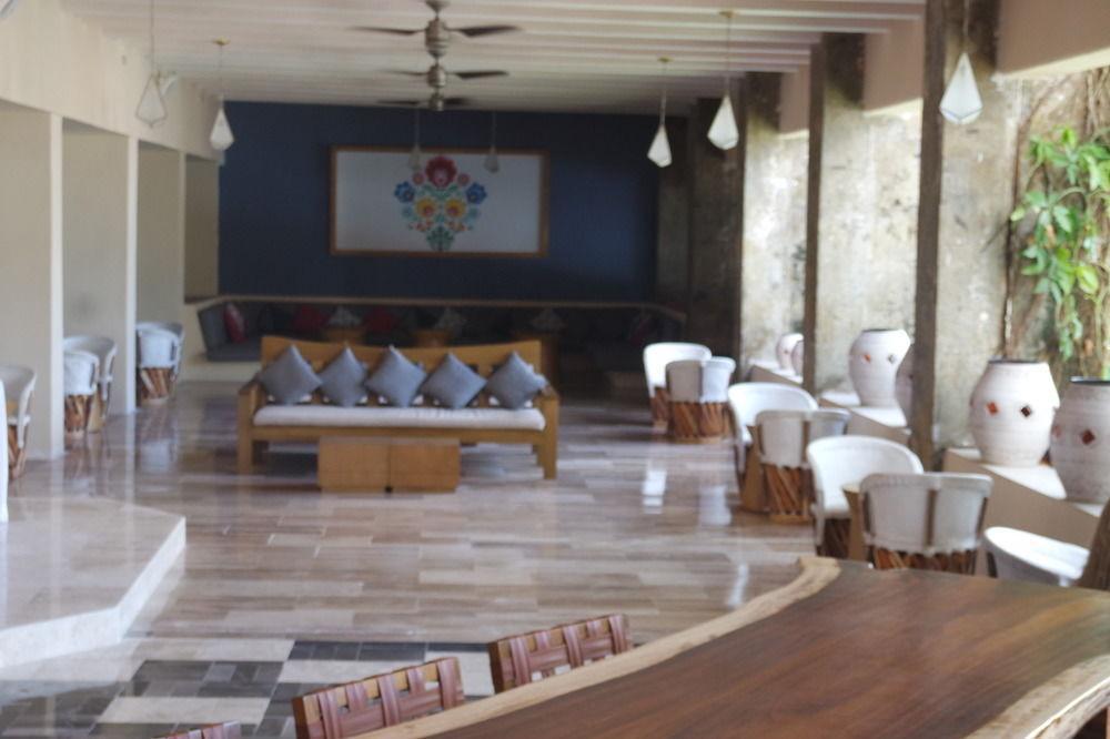 1242 Pacific Aparthotel 2*