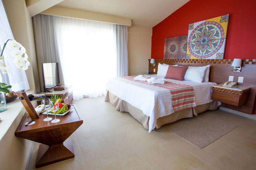 1242 Pacific Aparthotel