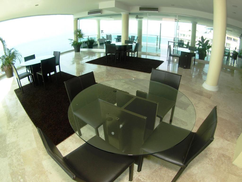 Mondavi Hotel 4*