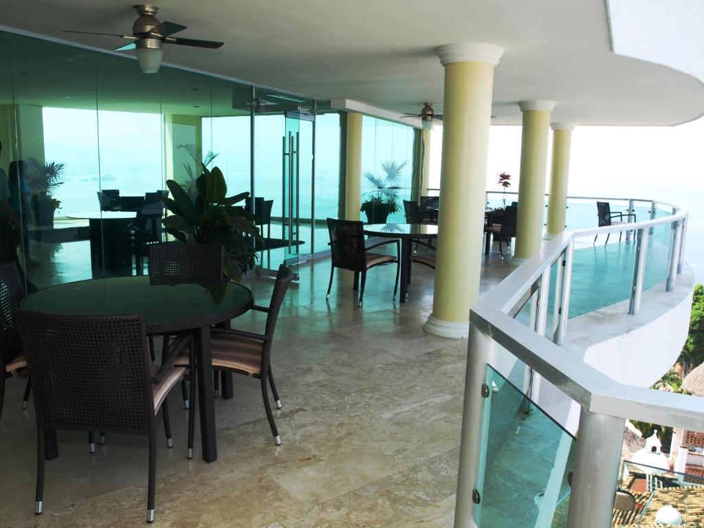 Mondavi Hotel Puerto Vallarta