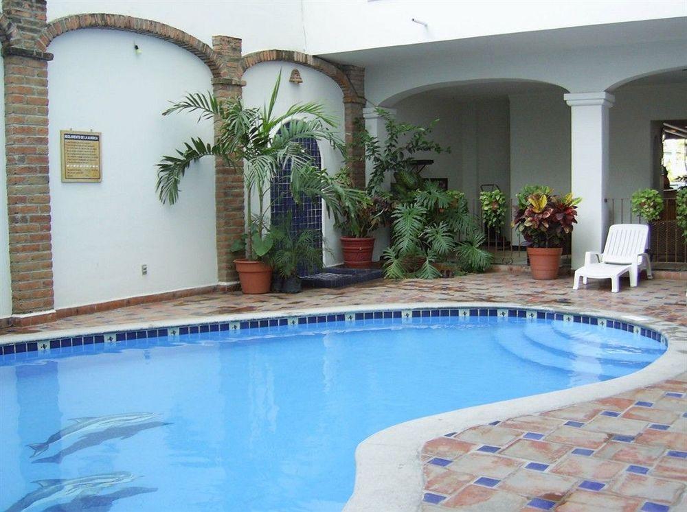 Hotel Eloisa Puerto Vallarta