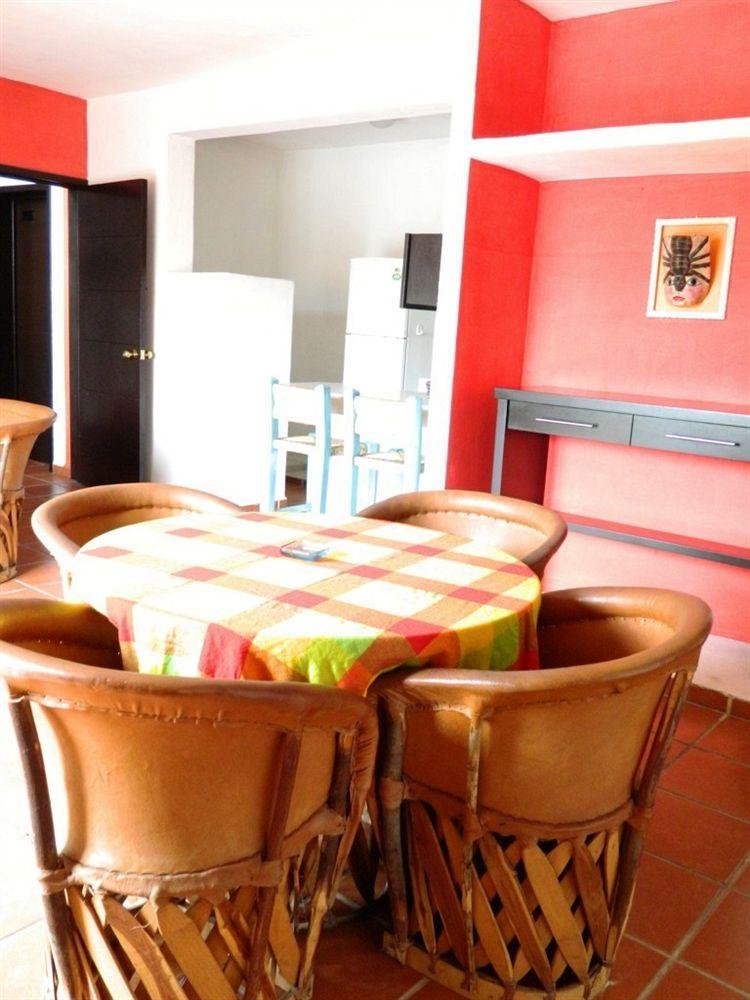 Hotel La Iguana Vallarta Lgbt Adults Only - Romantic Zone - Party Clubbing Street