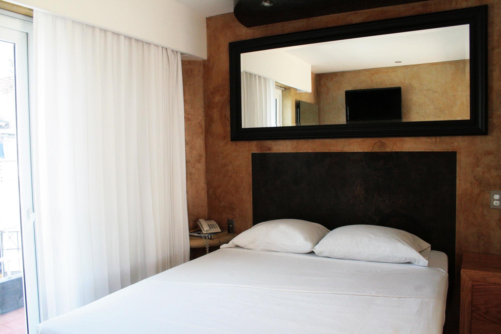 Hotel Rio Malecon