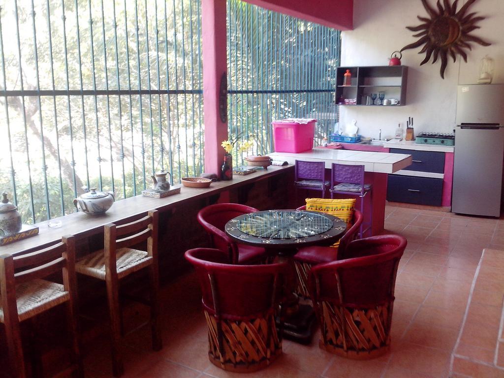 Guest house Casa Rio Cuale And River Retreat *