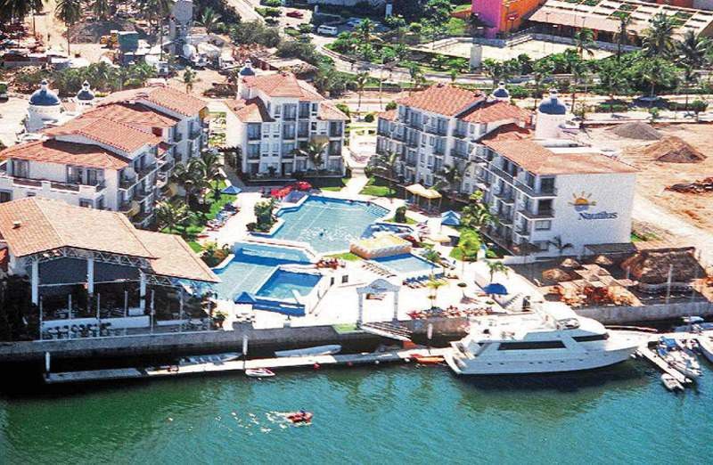 Vera Hotel 3*