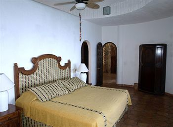 Azul Villa