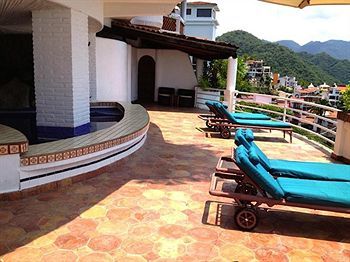 Azul Villa