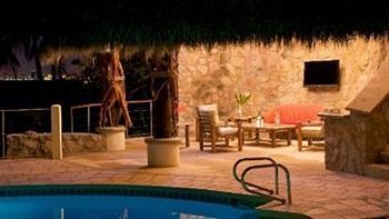 Casa De Las Palapas 4*