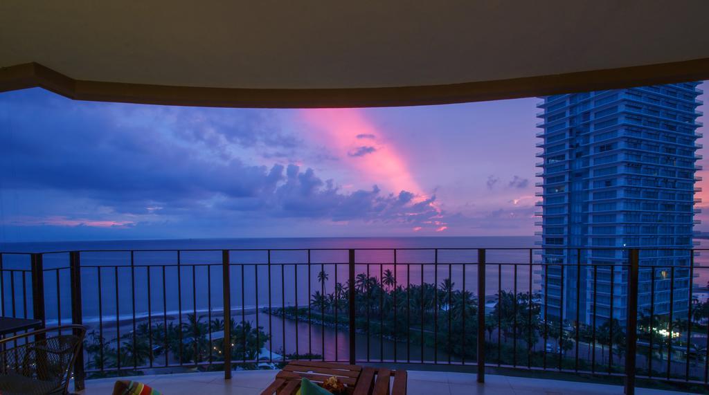 Luxury Ocean View One Bedroom Two Bathrooms Apartment Puerto Vallarta