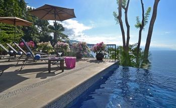 Casa Dos Cisnes Puerto Vallarta
