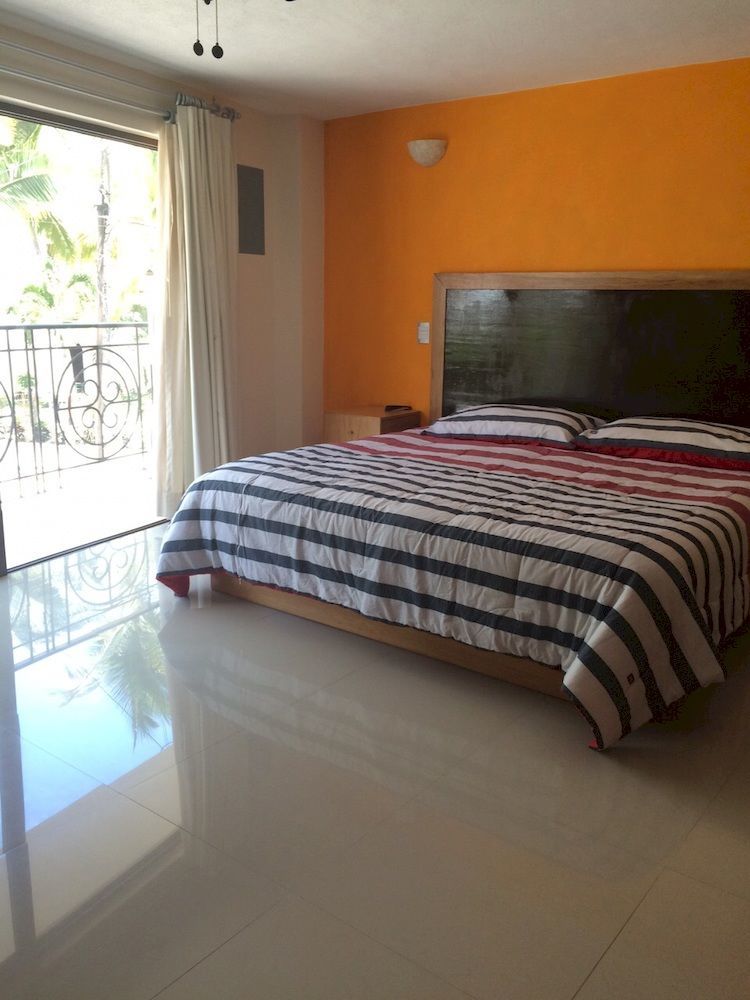 Hotel And Suites Malecon Sunset