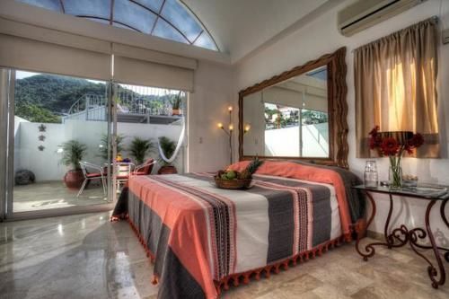 Studio 24 Hotel Puerto Vallarta