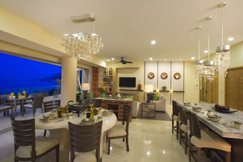 Garza Blanca 3 Bedroom 5*