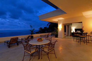 Garza Blanca 3 Bedroom Aparthotel Puerto Vallarta