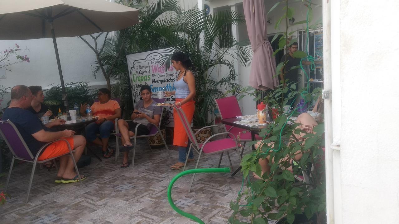 Casa Adriana Hostel