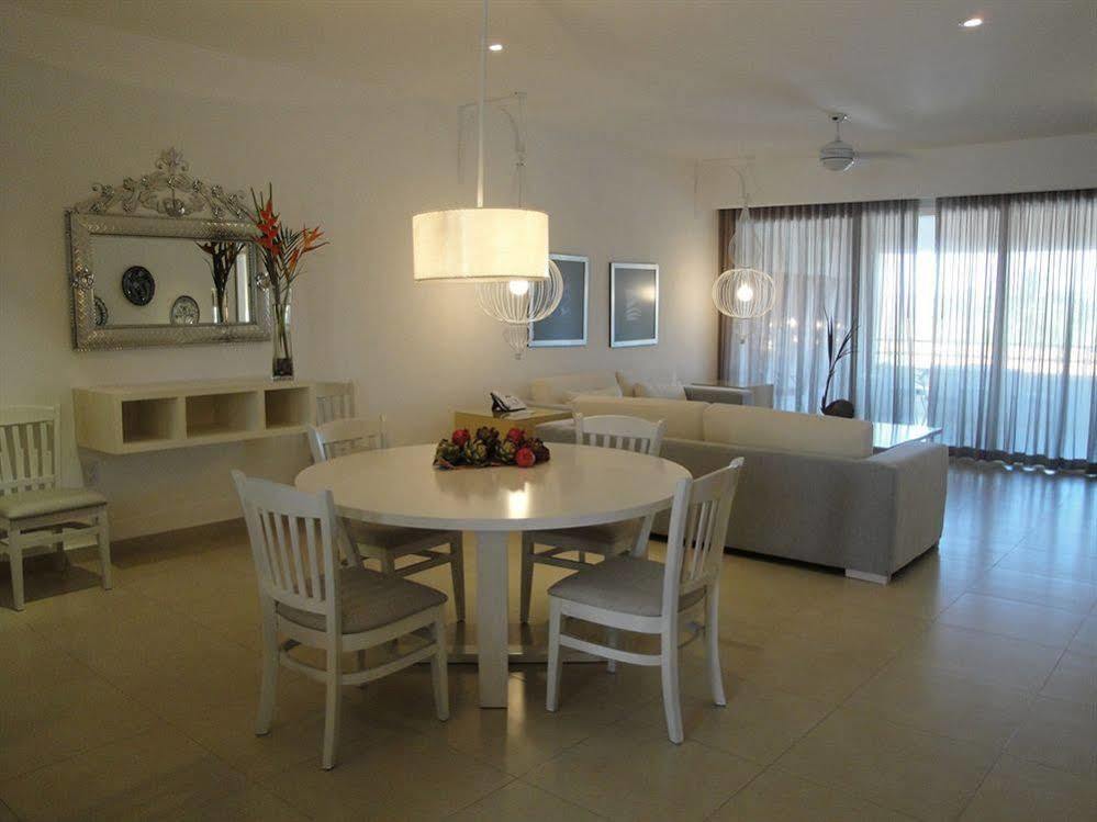 Taheima Condominios *