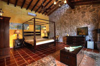 Celeste * Puerto Vallarta