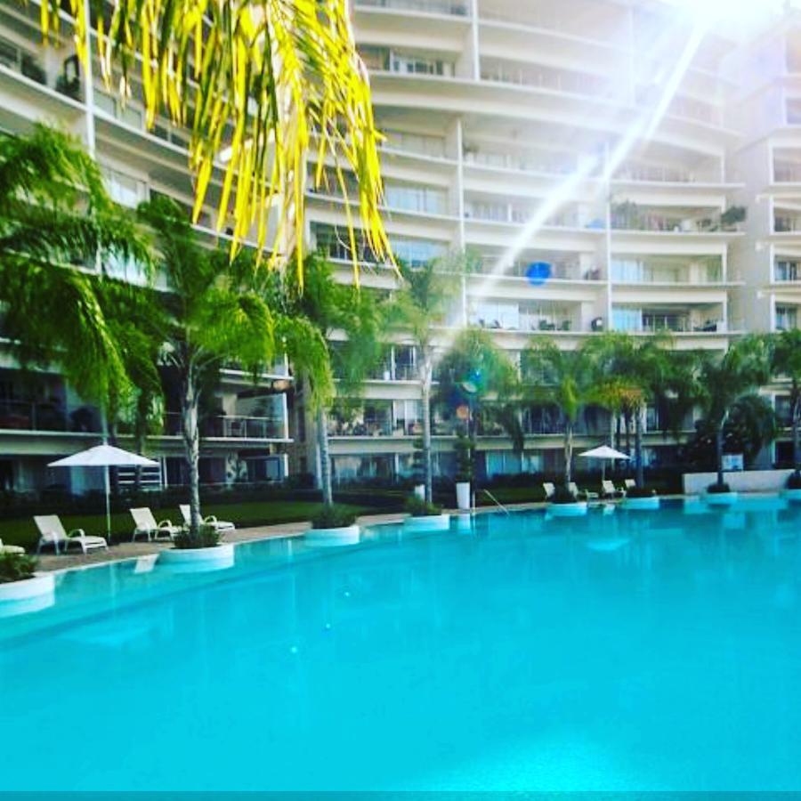 Paramount Bay