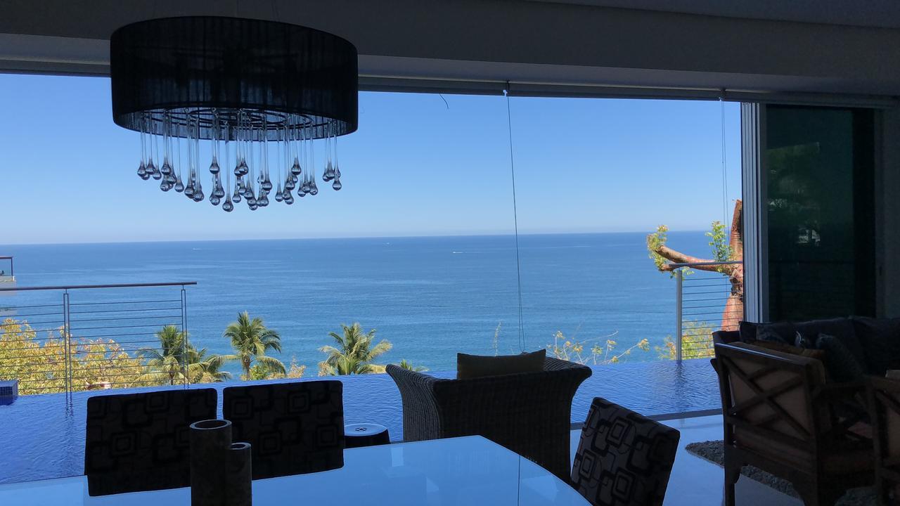 Paramount Bay Apartment *