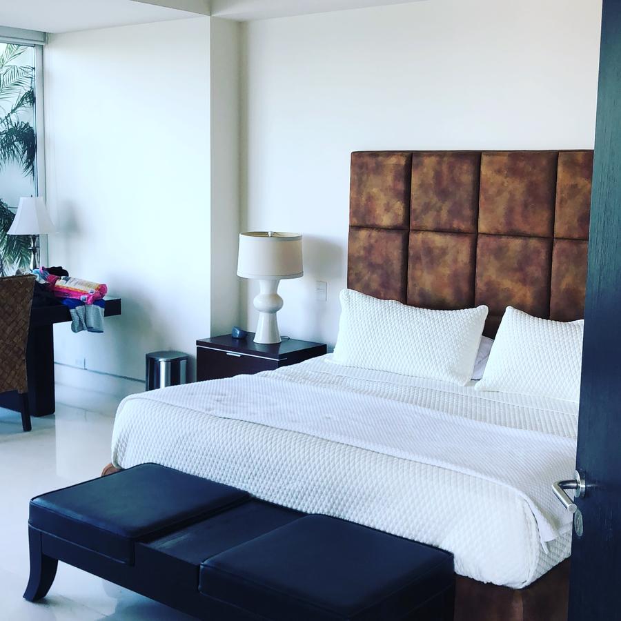 Paramount Bay Apartment
