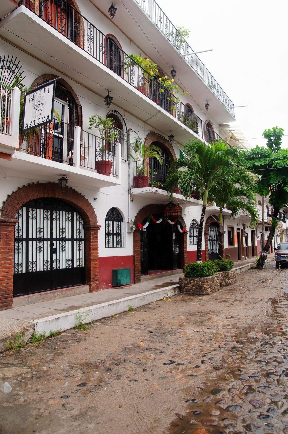 Azteca Hotel Puerto Vallarta