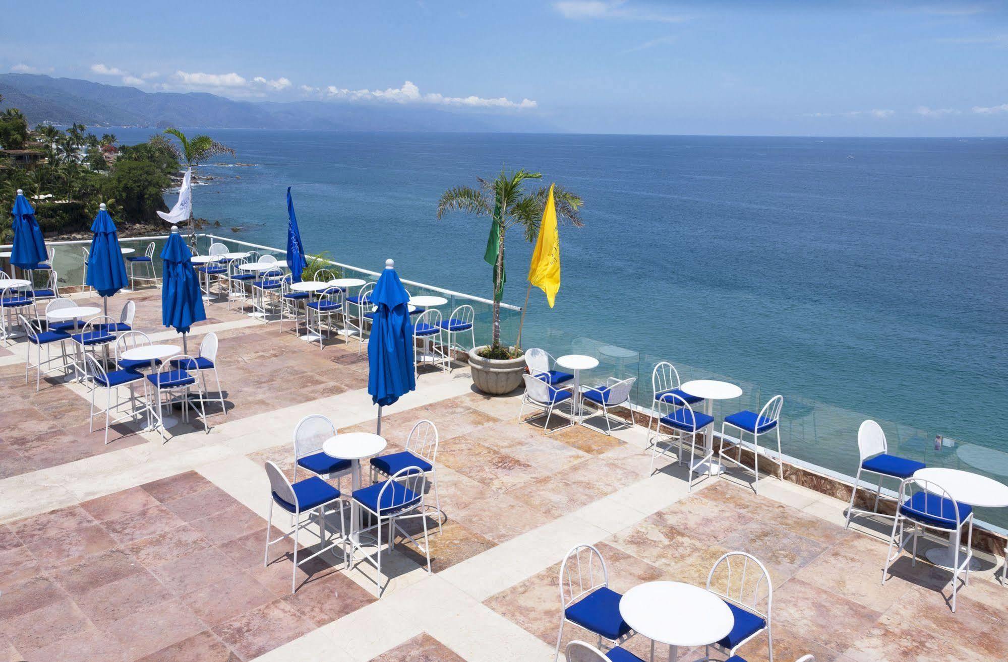 Hotel Blue Chairs Beachfront - Adults Only 3*